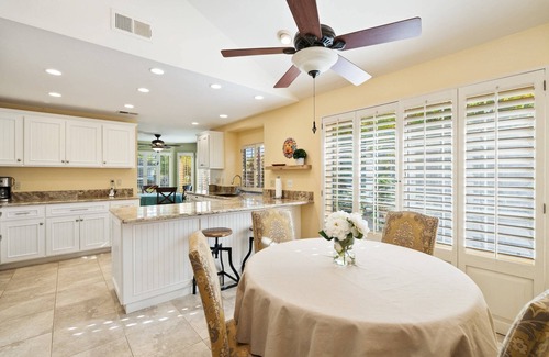 Palm Desert House | Work from home! Serenity in the Desert! Desert Breezes Home w/large private patio