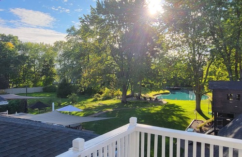 Lancaster Apartment | Work or Play this is your Home Away