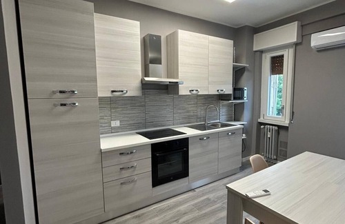 Paderno Dugnano Apartment | Work & Relax Home