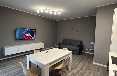 Paderno Dugnano Apartment | Work & Relax Home