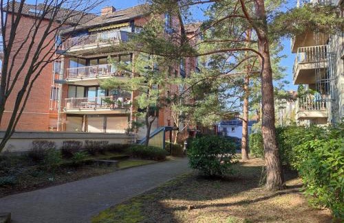 Mitte Apartment | WORKATION Nature View mit Balkon, indoor Pool, Küche Tiefgarage auf Anfrage