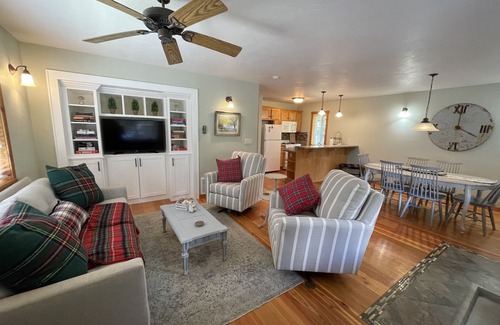 Kalispell Cottage | Working Llama Farm Experience Located Just 30 Minutes From Glacier National Park