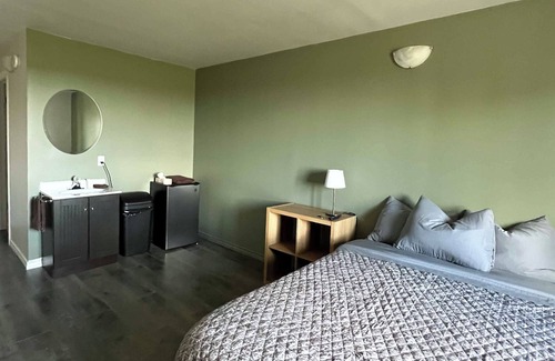 Saskatchewan Hotel | WorkStay Lodging - Yarbo, SK - Near Esterhazy & Mosaic K1, K2, & K3