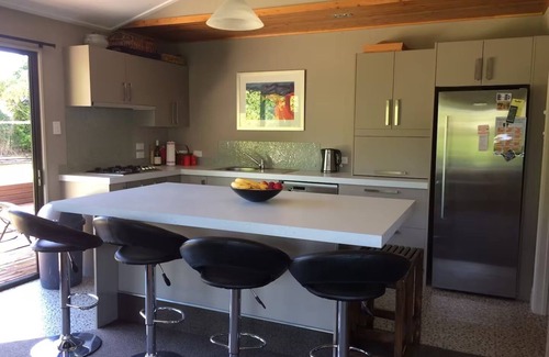 Te Anau House | *Worsley House*Great location 5 mins to Town Centre*Free Fibre Wifi*