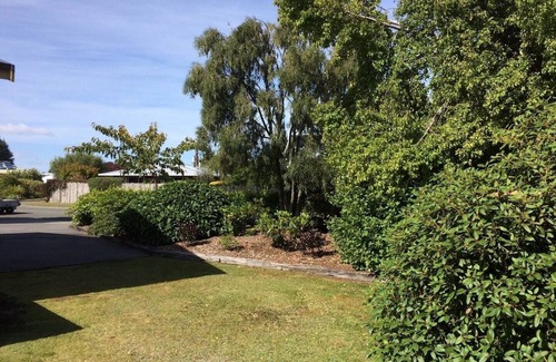 Te Anau House | *Worsley House*Great location 5 mins to Town Centre*Free Fibre Wifi*