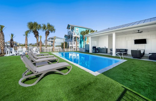 Seagrass House | Worth the Trip: Beach Views, Private Pool, Pet Friendly, Great Outdoor Space