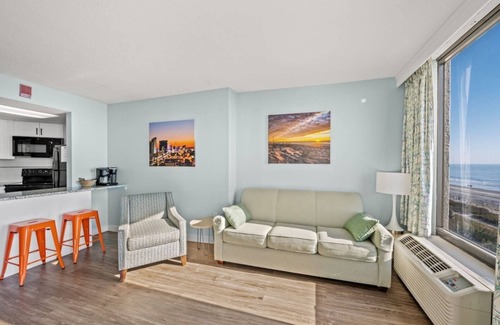 Myrtle Beach Condo | Wow-1br With Rare Private Oceanfront Balcony. Spec