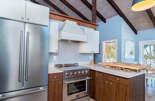 Englewood House | WOW! THE ULTIMATE LUXURY BEACH FRONT HOME with FULL PRIVATE GULF FRONT BEACH!