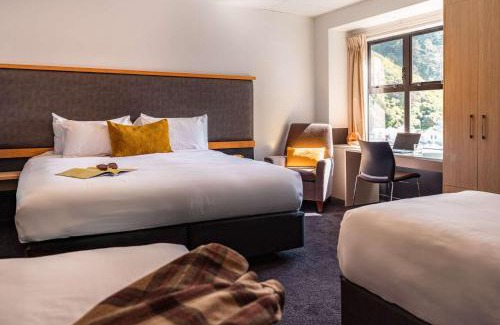 Thorndon Hotel | WQ Wellington Quarter Hotel
