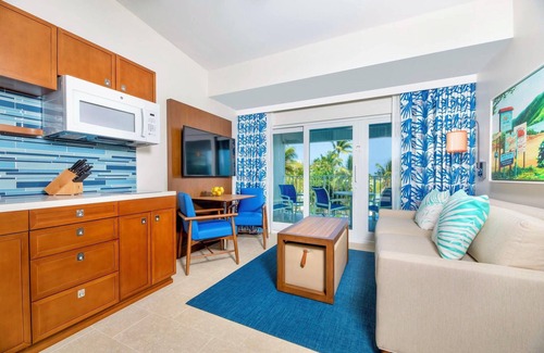 Estate Frenchman Bay Condo | Wyndham Limetree Beach Resort | Five Studio Suites