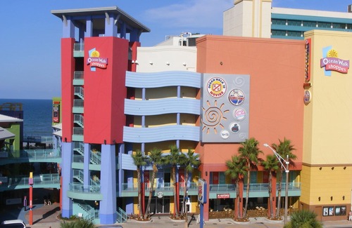 Daytona Beach Resort | 🌴Wyndham Ocean Walk Resort✨ Experience Paradise in a 2BR Villa - Sleeps 8!