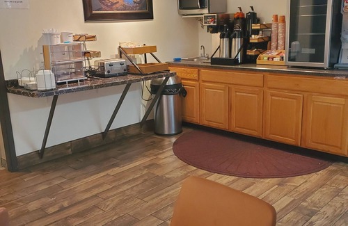Sheridan Hotel | Wyo Inn