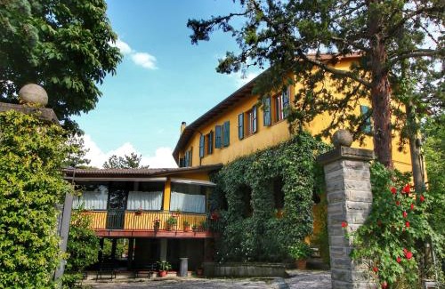 Scheggia Villa | x000D Boutique villa with pool