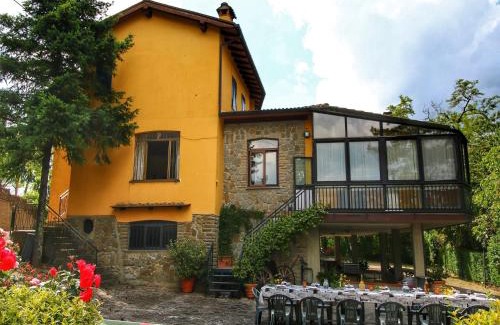 Scheggia Villa | x000D Boutique villa with pool