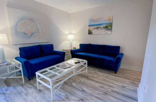 Hilton Head Island Condo | Xanadu Villa C-8 South Forest Beach