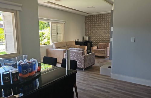 Xangri-La House | Xangri-lá/Capão da Canoa/Atlântida.Beach house Swimming pool, gourmet kitchen, Cinema