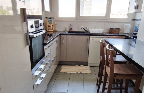 Croulebarbe Apartment | XL apartment for 6 + 3 Bedrooms, 2 BR with a view on PARIS