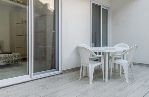 Qawra Apartment | xNew Apartment 3 Bdr 2 Bth w Terrace Internet Bugibba