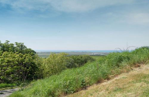 Llanbedr House | Y Becws