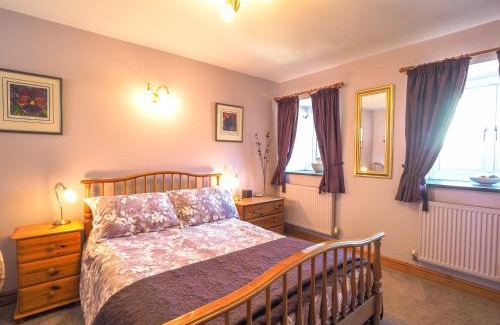 Tremain House | Y Beudy Crymych