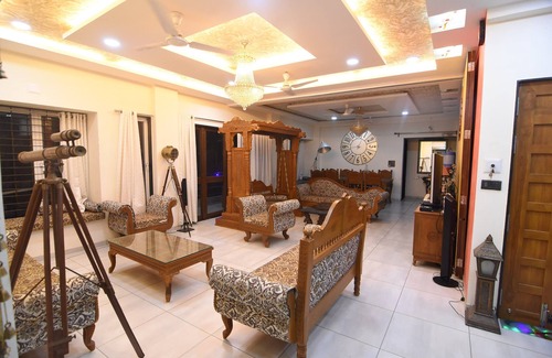Vadodara Apartment | Yajmaan - 1 - 401 Ultra Morden Luxurious Service Appartment