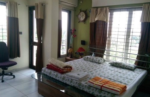 Vadodara Apartment | Yajmaan - 1 - 401 Ultra Morden Luxurious Service Appartment
