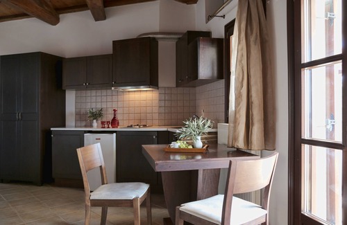 Votsi Apartment | Yalis Hotel