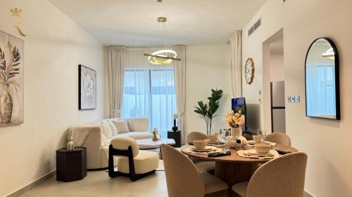 Abu Dhabi Apartment | Yas Island Luxury 4BR Garden View