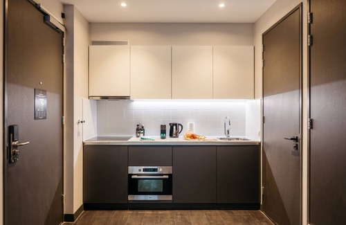 The Hague Center Apartment | YAYS The Hague Willemspark by Numa