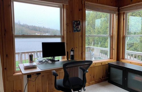 West Danville House | Year round cottage on Joe's Pond and the LVRT bike path in VT Northeast Kingdom
