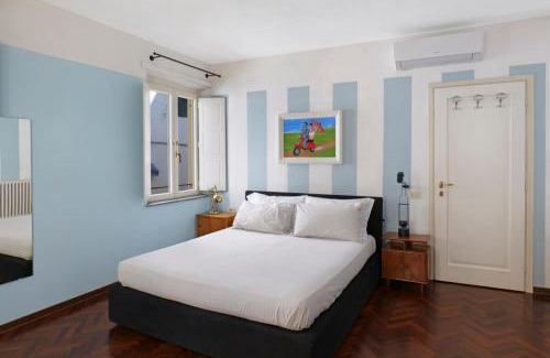 Lucca Historical Center Apartment | Yema Amphitheater 93-Lucca