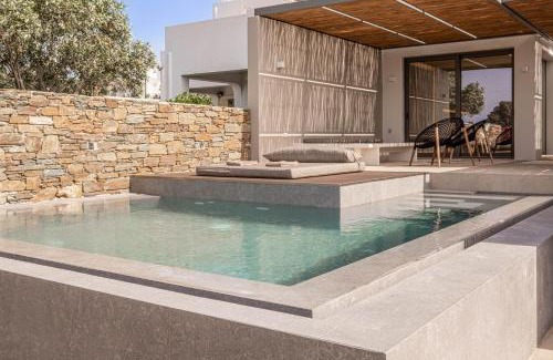 Tinos Hotel | Yenesis Seaside Retreat - Adults only over 15