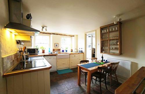 Claverton House | Yew Tree Cottage