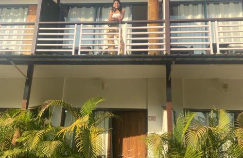 Morjim Hotel | YogiTree Beach Resort & Cafe - 100m from Morjim Beach