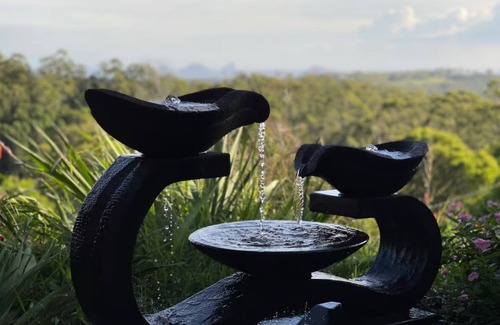 Ocean View Villa | Yoor Ocean View a luxury villa with spectacular views over Glass House Mountains