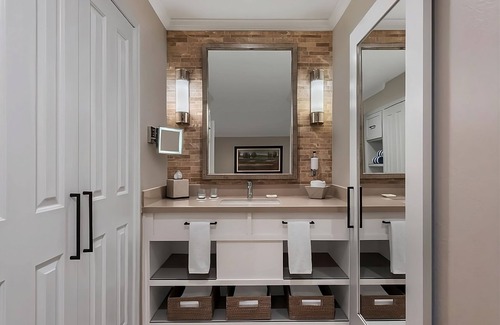 Napa Hotel | You'll Definitely Come Back! Resort Near Garfield Park, Free Parking, Golf, Pool