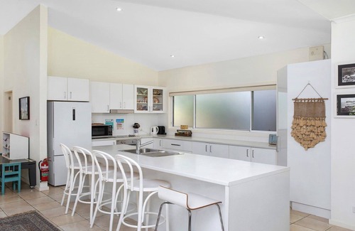Pearl Beach House | YOUR BEACH HOUSE, TOP NOTCH
