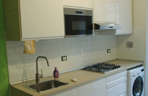 Rione XVIII Castro Pretorio Apartment | Your Colorful home in Rome at 5 minutes from Colosseum, 80 sqm 2 bedrooms
