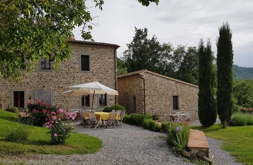 Arcidosso House | Your dream home! In harmony with nature! Priv. Pool - fantastic views!