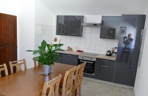 Vesc Apartment | Your farm holidays, magnificent panoramic view - Gîte La Petite Lunière.