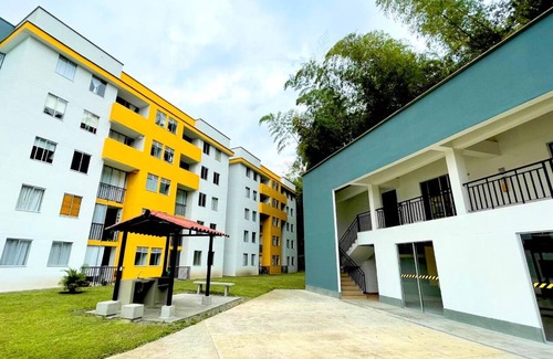 Dosquebradas Apartment | Your getaway to the coffee region. 2 Bedroom with king sofa bed.