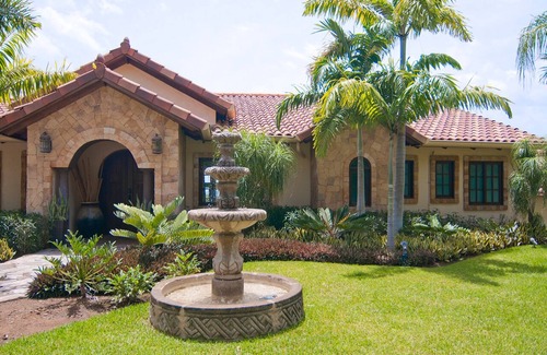 Coco House | Your holiday deserves to be unforgettable,treat your self to a great vacation