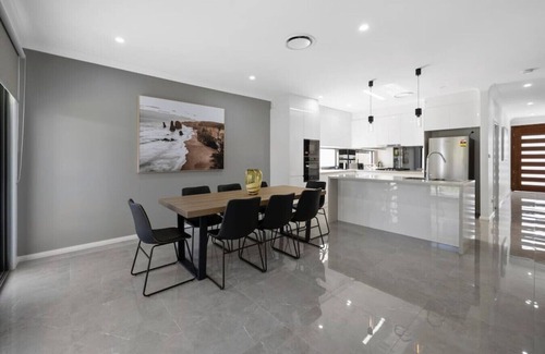 Marsden Park House | Your Home Away from Home: 4BR Escape
