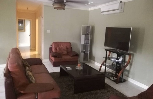Havendale Apartment | *YOUR HOME AWAY FROM HOME!*