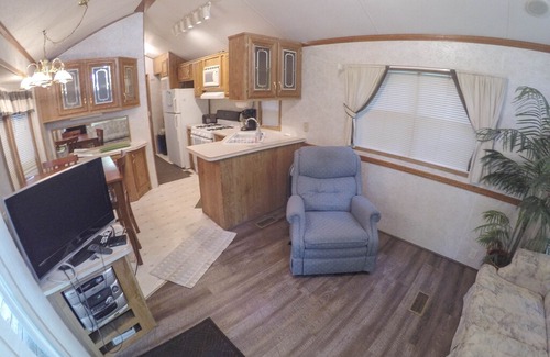 Effingham Cabin | Your home away from home while at Lake Sara