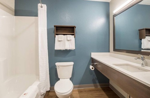 Bellflower Hotel | Your Home Away from Home! Full Kitchen, Pet-friendly, Free Parking!