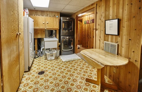 Jackson House | Your Home Base for Adventure- IN TOWN!