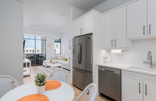 Old Naples Condo | Your idyllic Naples escape awaits.