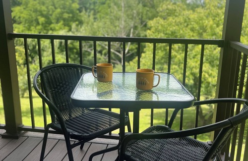 Lafferty Cabin | Your lake escape: On Point, ½ mile from Reynolds Road boat ramp and adventures.