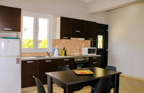 Kalami Apartment | Your Perfect Getaway – A Two-Bedroom Haven Just Steps from Kalami Bay